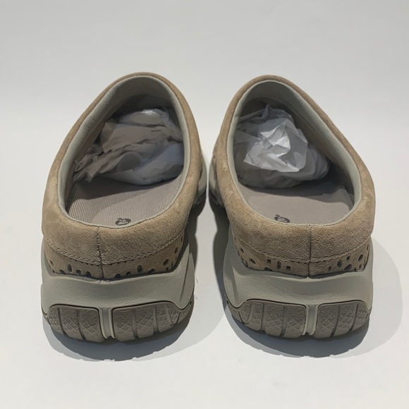 Merrell ENCORE VELUM Perforated Suede Slipon Clogs - Picture 5 of 11